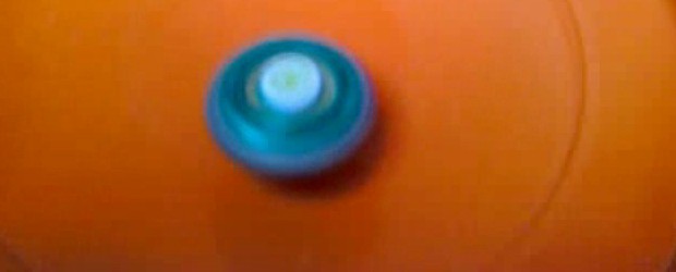 Salut, comme promis, nous te proposons aujourd’hui une vidéo envoyée par notre copain Hibou dans laquelle celui-ci nous montre comment faire une pointe de perfomance Beyblade avec des pièces de […]